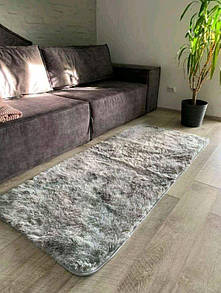 Хутряний килимок на підлогу