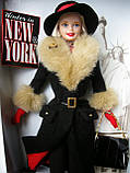 Колекційна Барбі Зима в Нью-Йорку Winter in New York Barbie, фото 4