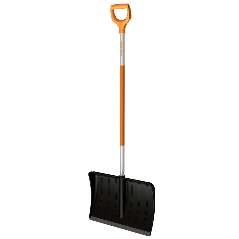 Лопата - скрепер Fiskars / Фіскарс для прибирання снігу полегшена SNOWXPERT 143001