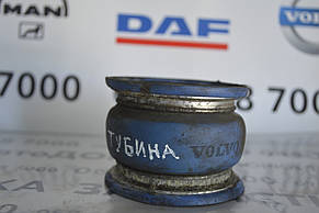 Патрубок на турбіну Volvo б/у