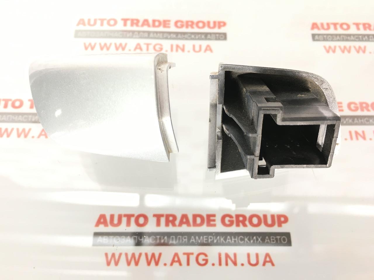 Заглушка зовнішньої ручки передня права VW Passat B7 USA 1.8 TSI 2012-2015