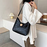 Модна жіноча сумка середнього розміру на плече з пластикової ланцюгом, фото 4