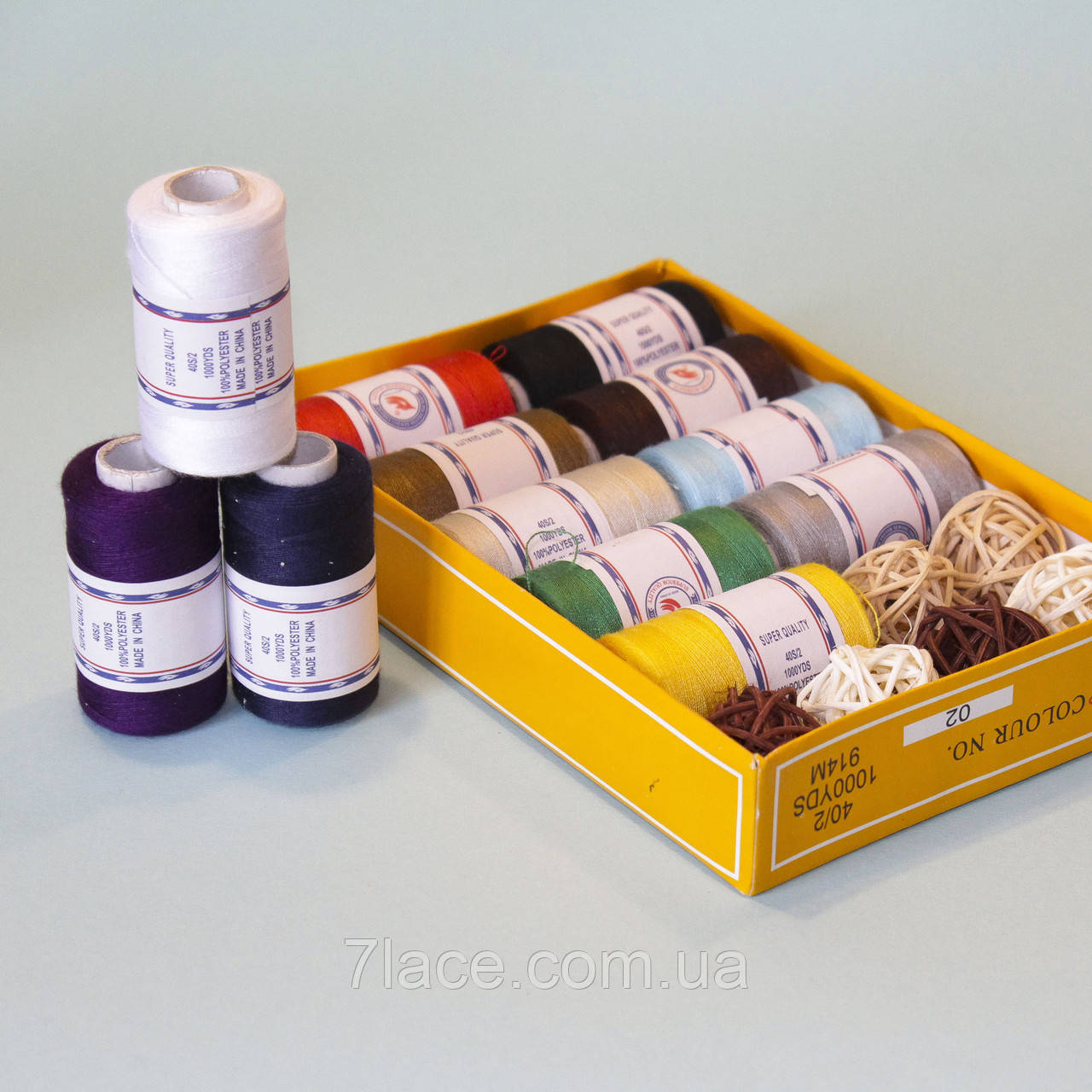 Нитки швейні INTERBIRDS/мікс кольорів/ номер 40S/2/100% поліестер/паковання 12 бобін (914 м у бобіні), фото 1
