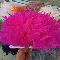 Пір'я індика на тасьмі. Колір Фуксія. Перо 10-17см. Ціна за 0,5м.