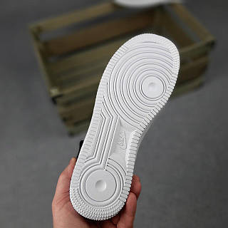 Nike air force 1 mid fake vs real best sale