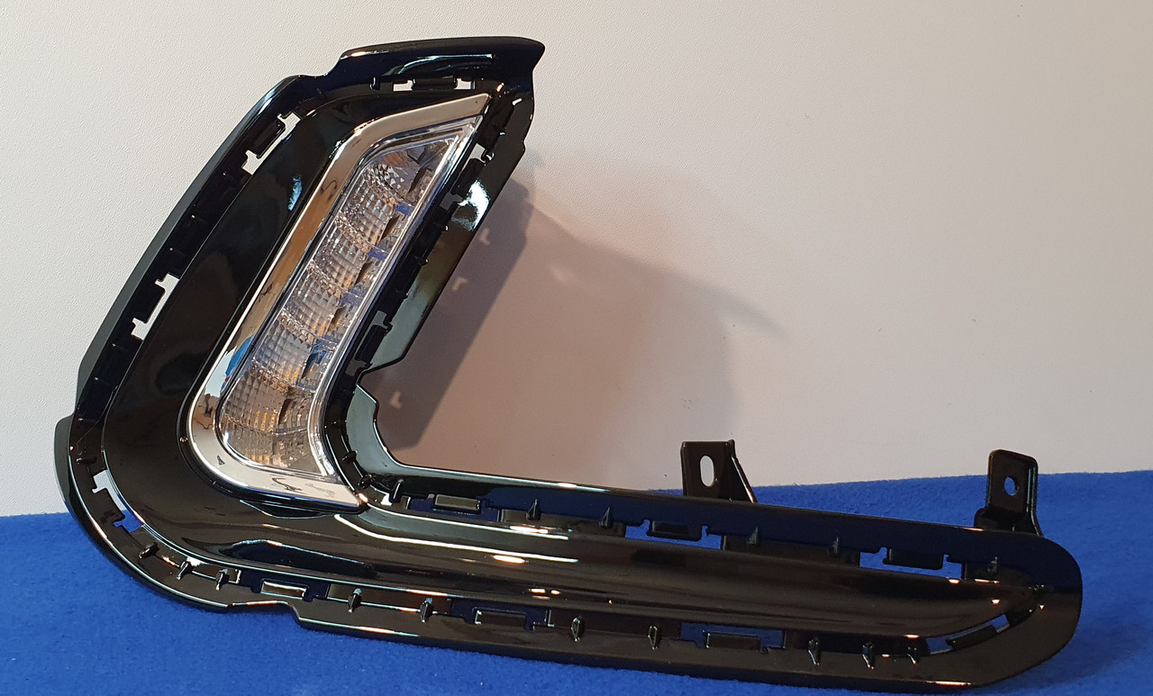 LED DRL в штатні місця Hyundai Elantra (AD) 2016 - 2017