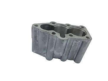 Кришка гідророзподільника Р80 нижня алюмінієва праска (2 секції)