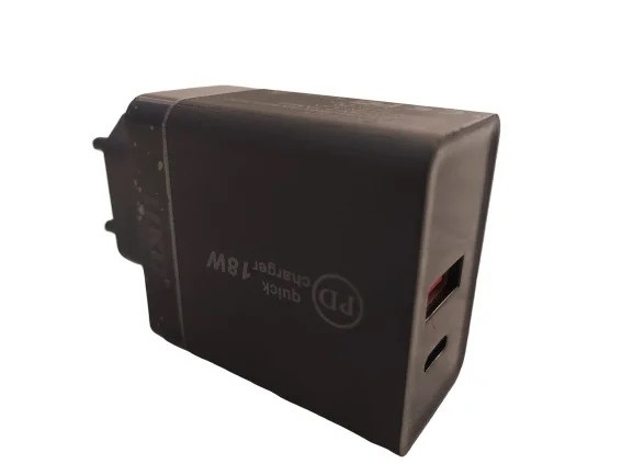 Адаптер 220V USB/TYPE C