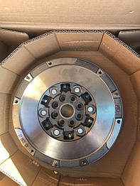 Двухмассовый маховик, демпфер LUK 415025610 OPEL ASTRA H/MERIVA 1,7 CDTI 74 кВт 03-