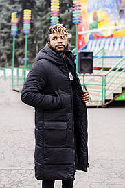 Чоловіча зимова чорна подовжена куртка пальто