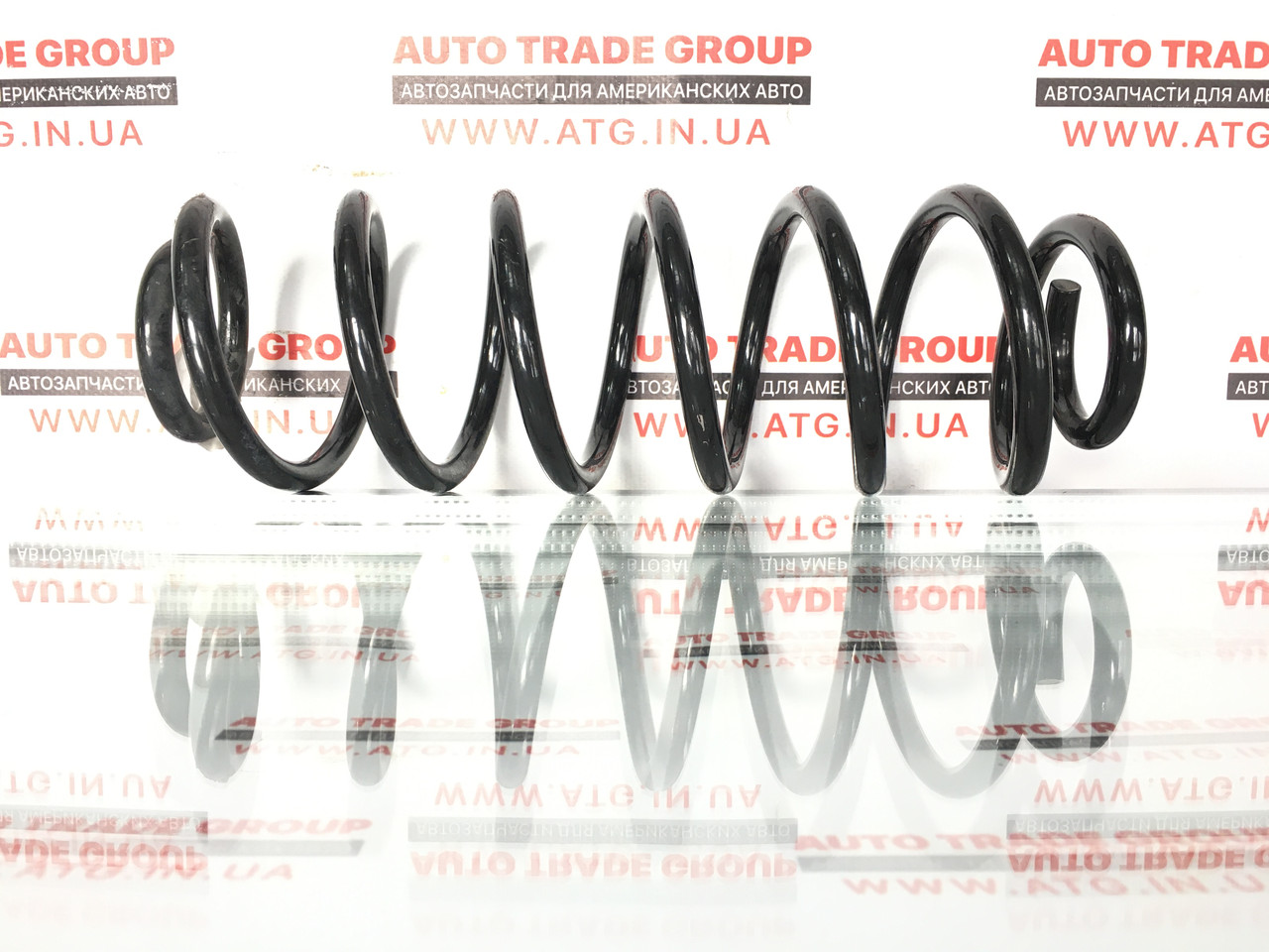 Пружина перед ліва VW Passat B7 USA 1.8 TSI 2012-2015 USA