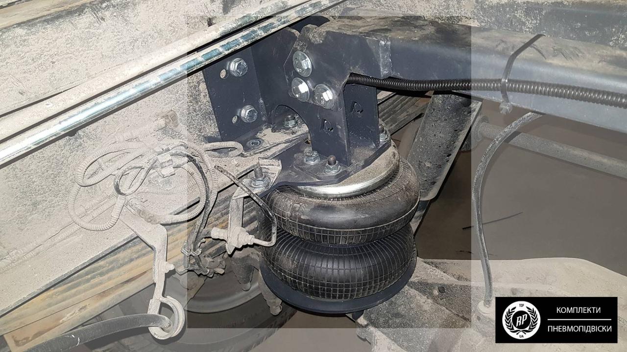 Комплект пневмопівіски Iveco Daily с 65 -70