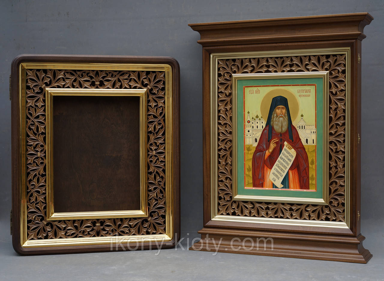 Кіот з різьбленим позолоченим рамою., фото 1