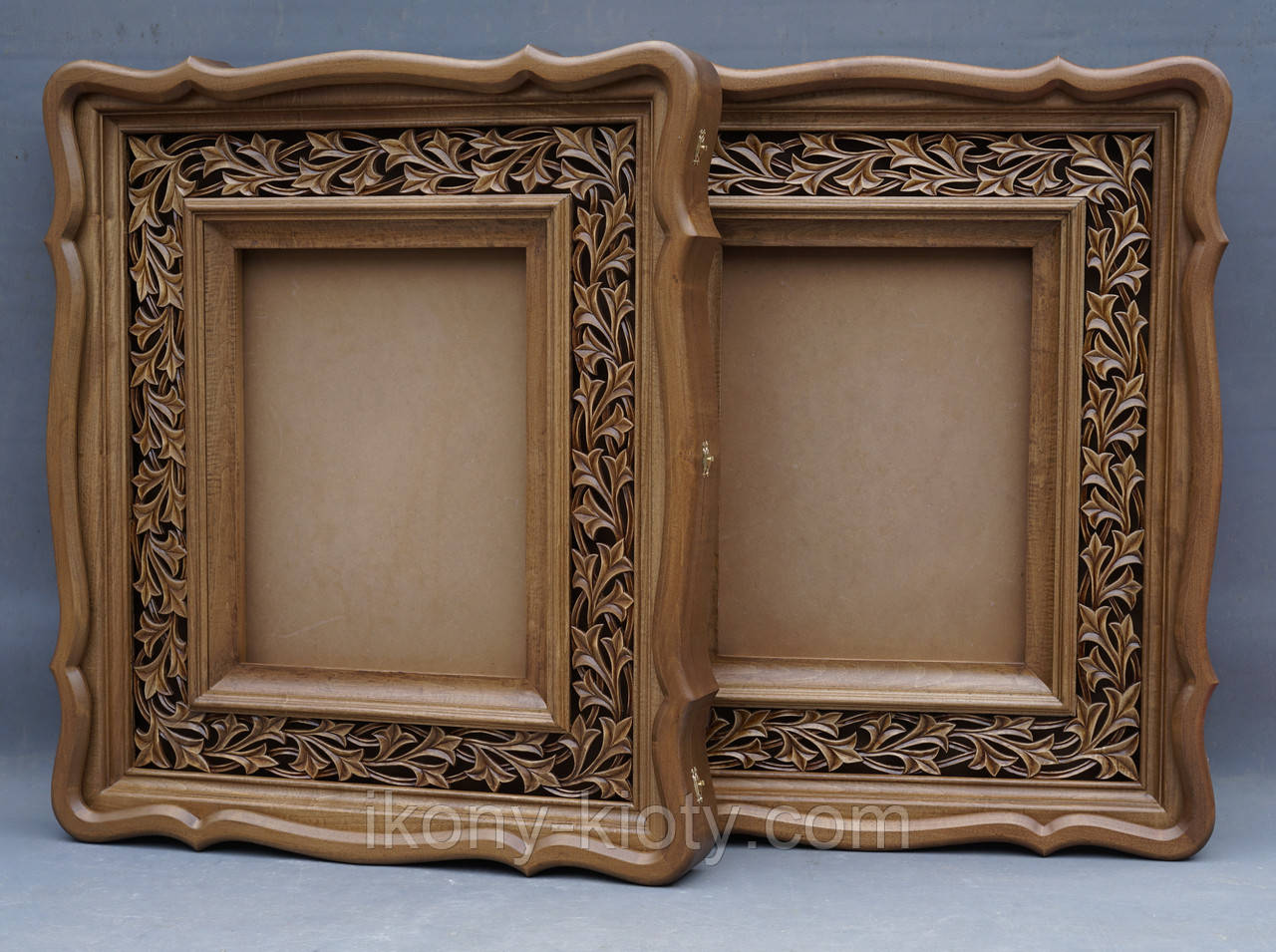 Кіоти з різьбленими рамами., фото 1