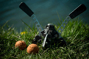 Шароліпка для підгодовування Wolf Ball Maker 45-60mm