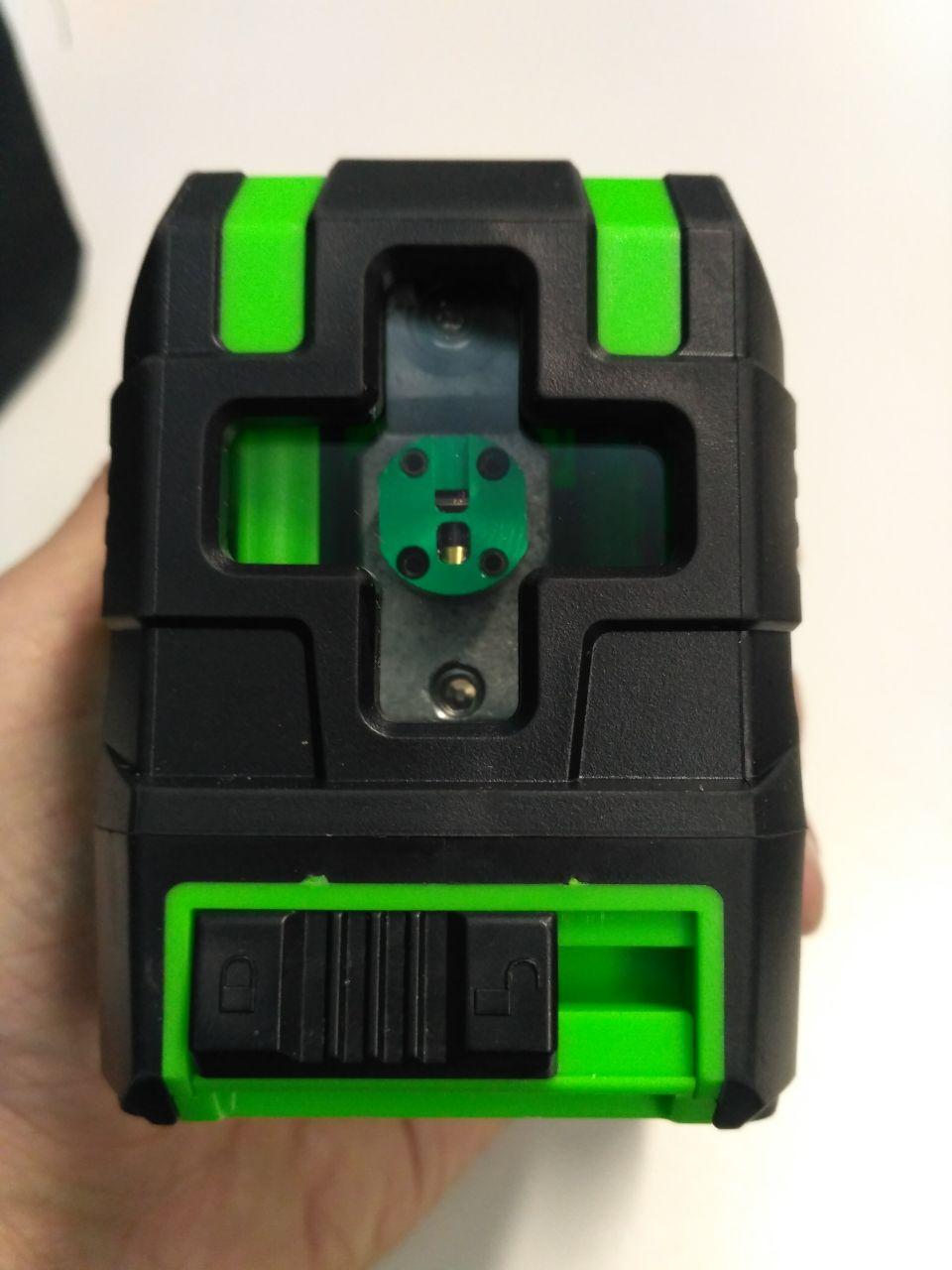 Лазерний рівень подарунок татові, зелений промінь 2 лінії з прищіпкою HIKARI HK-105G