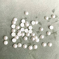 Півзубина білі перли 6 мм
