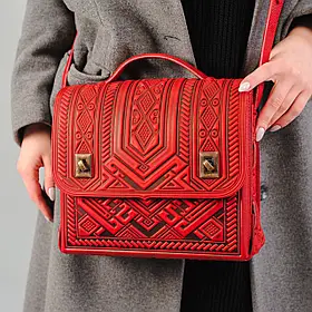 Шкіряна червона сумка‑портфель "Проект" ручної роботи, 26×23×8 см