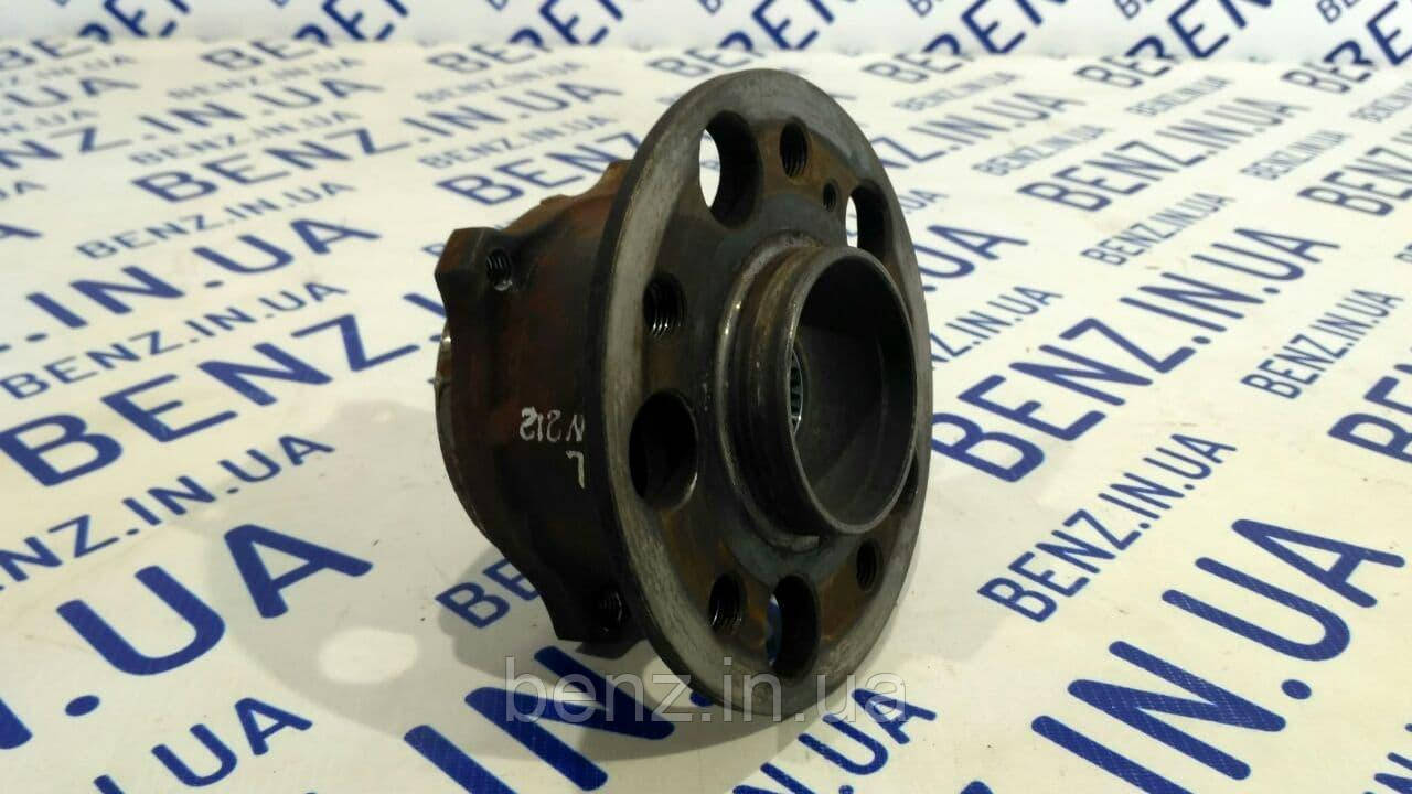 Ступиця задня з підшипником Mercedes W212, W204, W221 A2113570508, A2119810227