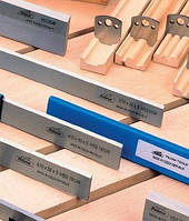 Нож строгальныый 1050х30х3 PILANA (Чехия) HSS 18%W для твердых пород древесины