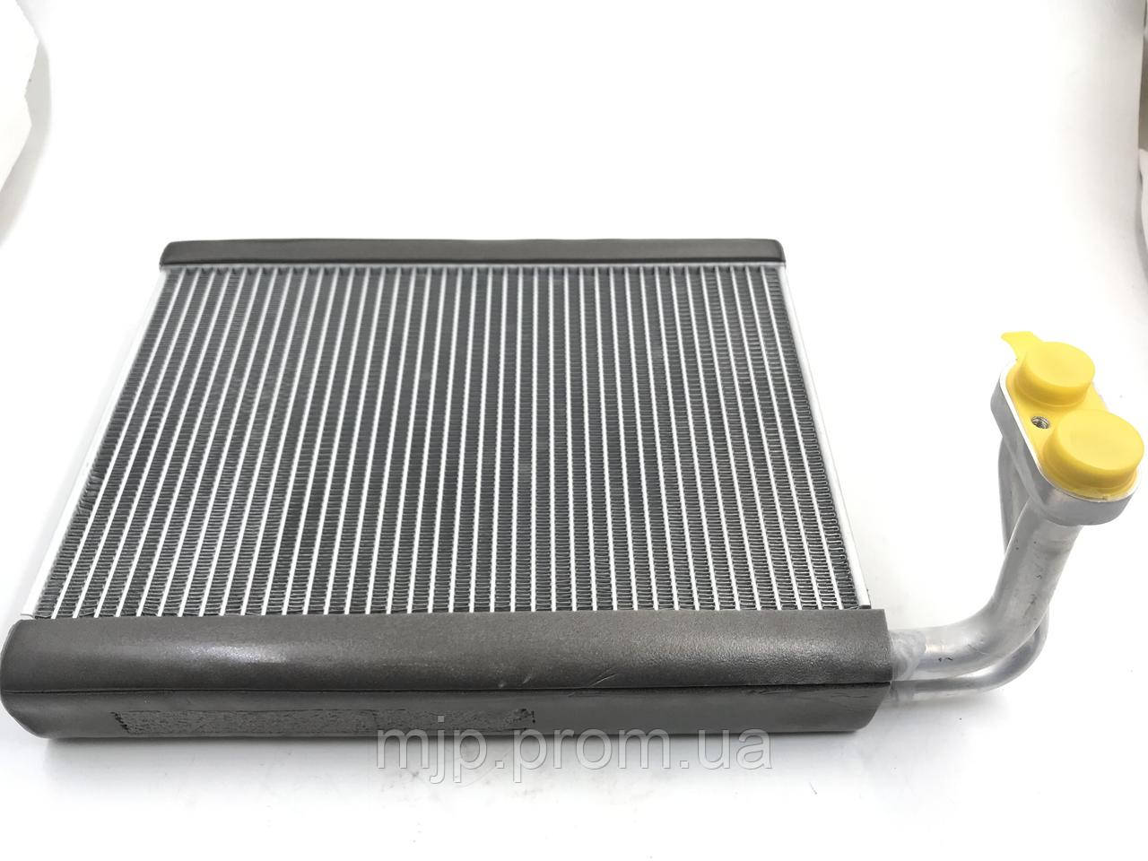 Випарник кондиціонера MATOMI 7810A286