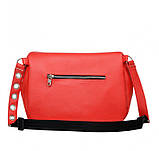 Красная женская сумка из матовой эко-кожи с длинным ремешком через плечо, фото 3