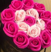 Подарункова шкатулка для прикрас з трояндами з мила ROSE best Wishes, з 9 червоних троянд