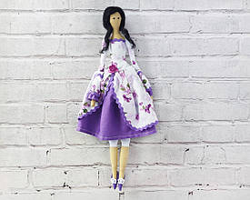 Інтер'єрна лялька в стилі тільда в фіалковій сукні