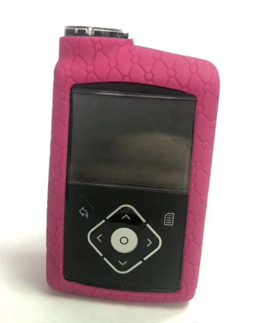 Силіконовий чохол (скін) для інсулінової помпи рожевий MiniMed 640G Medtronic