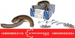 Колодки ручної системи MB Sprinter (906)/VW Crafter 30-35/30-50 (06-) (180x25) (з пружинками) MEYLE 014 533 0001/S