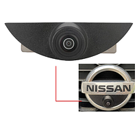 Специальная передняя камера в логотип для штатных магнитол с переходником Nissan F AHD/CVBS 720p