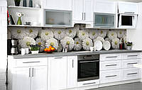 Кухонный фартук Белоснежные хризантемы виниловая пленка для кухни 650х2500мм цветы Белый