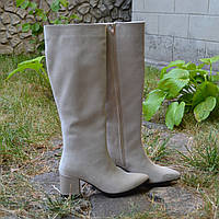 Шкіряні чоботи ADAMS на каблуці