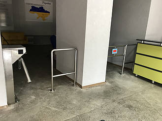 Установка Турникета-трипод CENTURION, стальной крашенный 