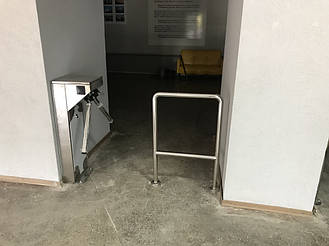 Установка Турникета-трипод CENTURION, стальной крашенный 