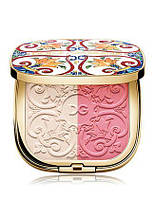 Румяна - хайлайтер Dolce&Gabbana Solar Glow Illuminating Powder Duo Sweet Pink 1