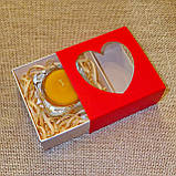 Набор стеклянного подсвечника в комплекте с прозрачной восковой чайной свечой 24г в коробке Красное Сердце, фото 2