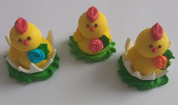 Прикраси на паску "Курчатка немовлятка"