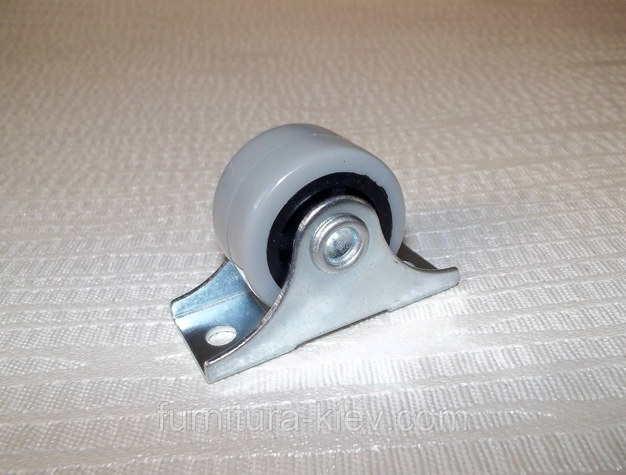 Ролик мебельный твердая резина 28мм, цена 25 ₴: купить на Prom.ua ...