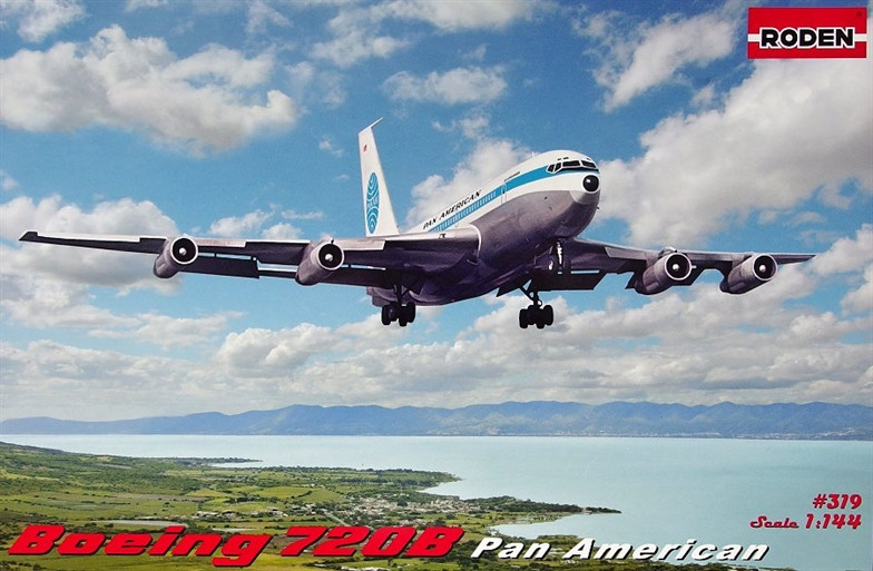 Пластикова модель 1/72 Roden 319 американський пасажирський літак Boeing 720B Pan American, фото 1