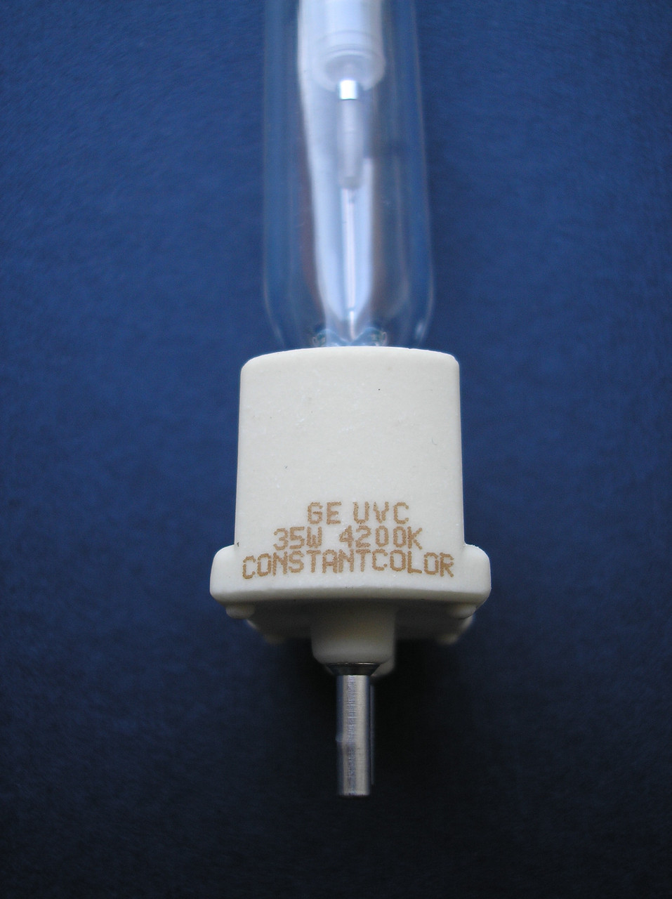 Лампа металлогалогенная 35 Вт General Electric CMH35/T/UVC/U/842/G12 (Венгрия) - фото 4 - id-p195267754