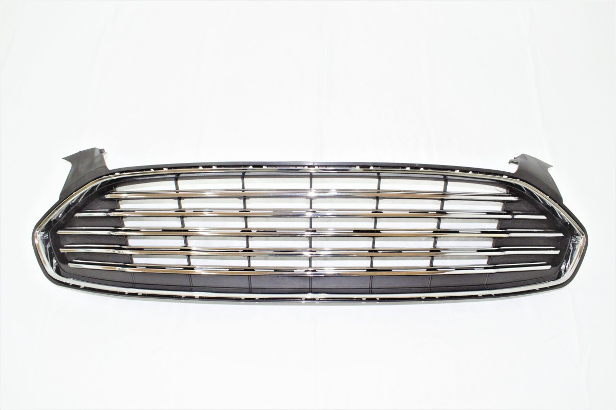 Решітка радіатора Ford Mondeo / Fusion USA 2013-2016 ВЕРХНЯ, фото 1