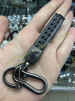 Брелок кожаный плетеный ПЛОСКИЙ Черный с логотипом VIP и карабином для ключей