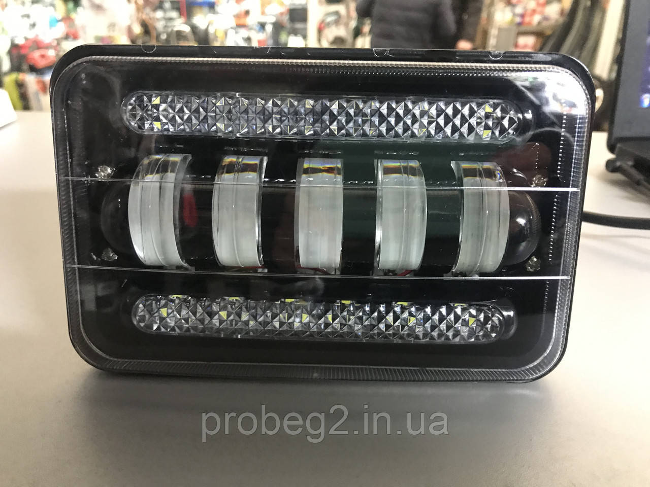 Додаткова фара led прямокутна 75w 10 — 30 v ближні + похідні вогні
