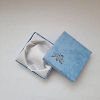Шкатулка подарочная коробка для украшений  8*8*2 см голубой