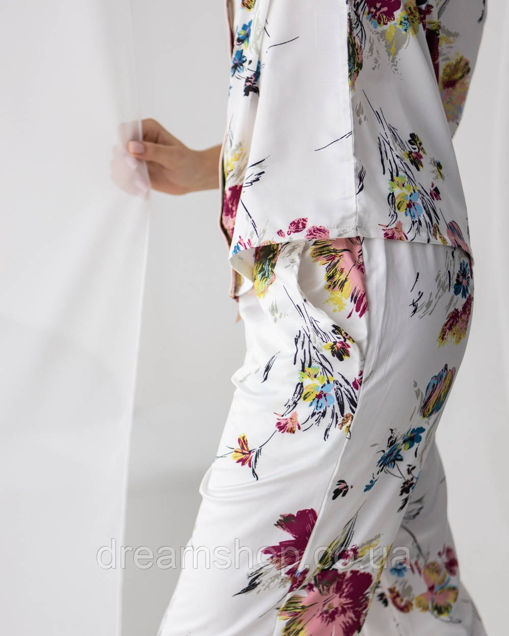 Женский комплект со штанами из полисатина - Цветы - фото 7 - id-p1359283250