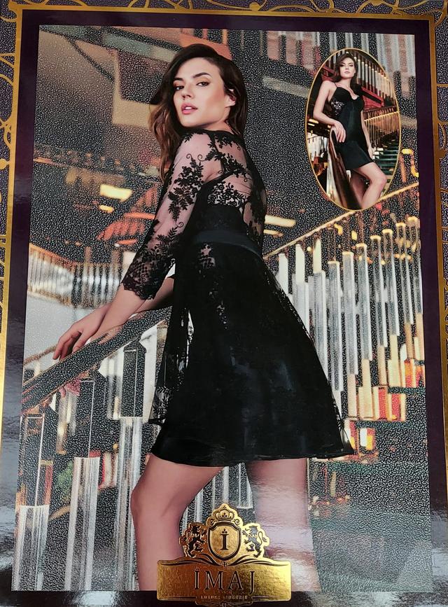 фотографія жіночий пеньюар чорного кольору