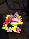 Композиція з мила Кошик мильних ягід і макарун., фото 3
