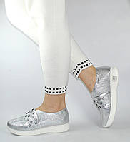 Жіночі кросівки Corona 2116715 Срібний