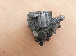 Насос ГУР  Audi A6 C5 Allroad 2.5 AKE